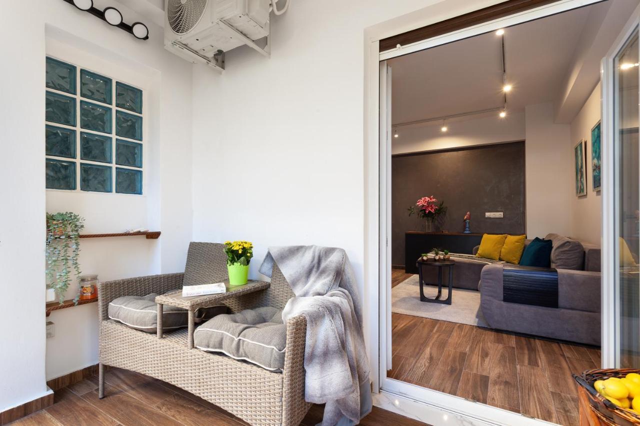 Seaside Apartment By Flisvos Marina Athen Exterior foto